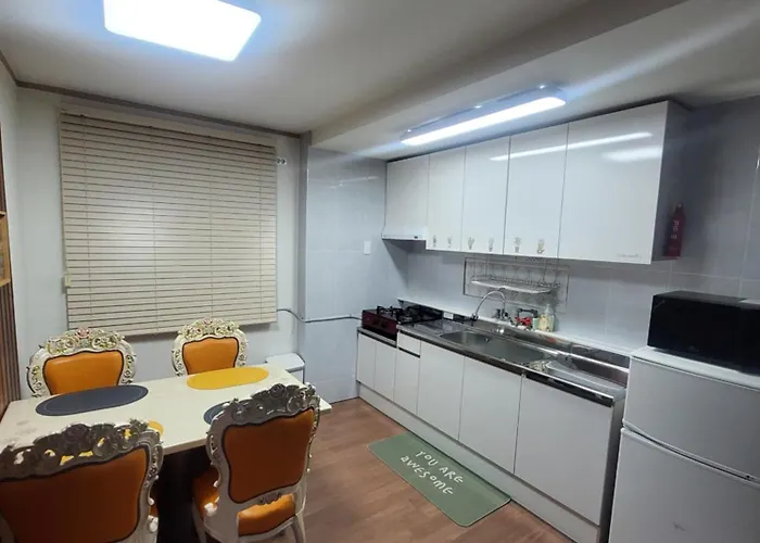 Stylish And Modern New #14 아파트 서울특별시